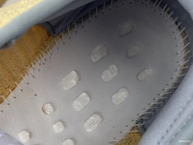 Linen V2 Adidas Yeezy FY5158 Boost 350 1001